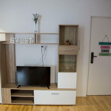 Airport Rest Apartments Beograd Ngoại thất bức ảnh