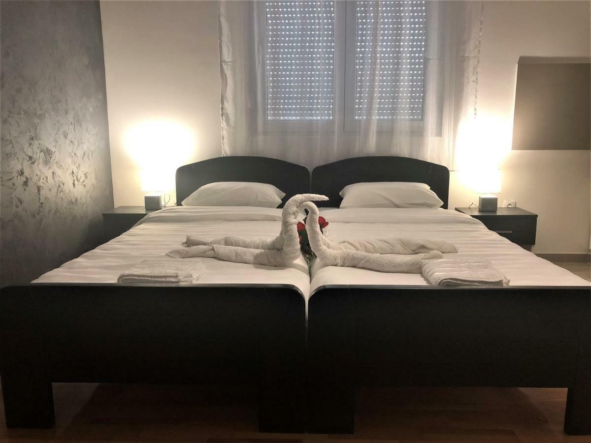 Airport Rest Apartments Beograd Ngoại thất bức ảnh