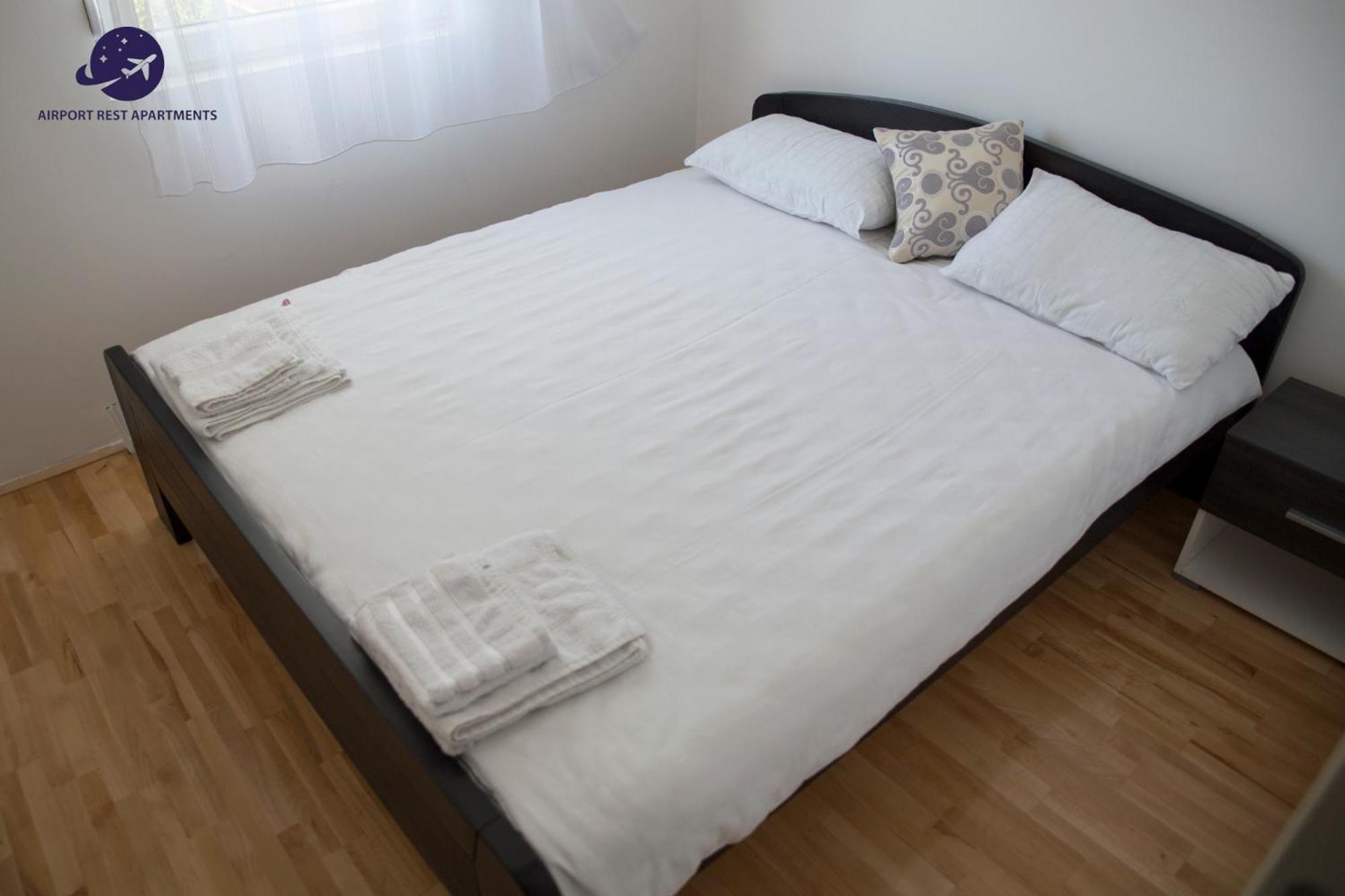 Airport Rest Apartments Beograd Ngoại thất bức ảnh