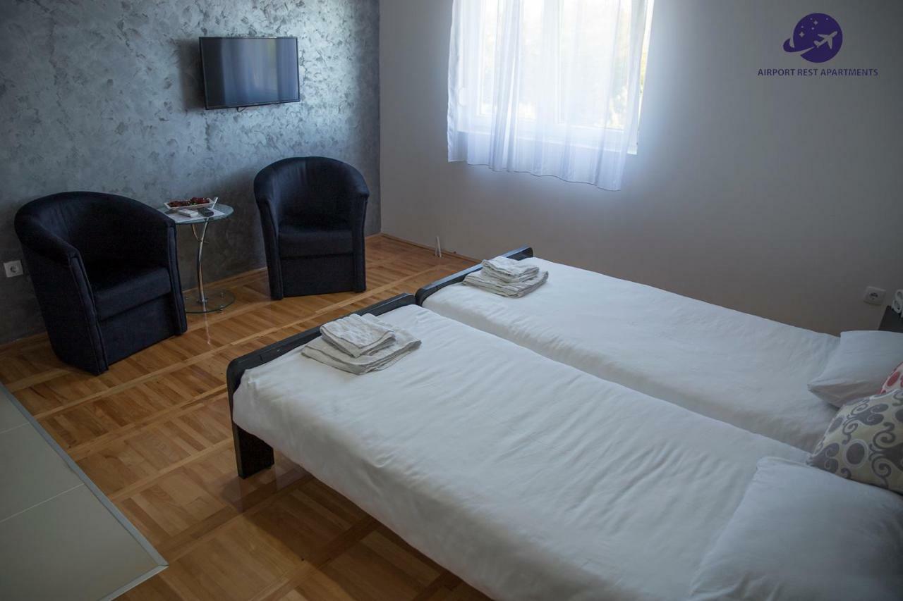 Airport Rest Apartments Beograd Ngoại thất bức ảnh