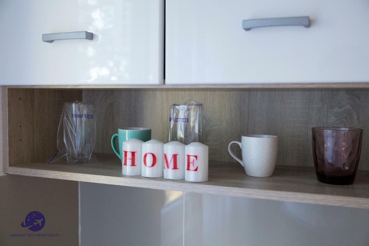 Airport Rest Apartments Beograd Ngoại thất bức ảnh