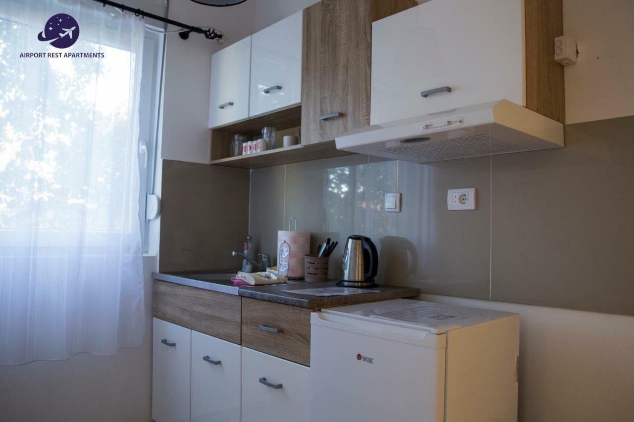 Airport Rest Apartments Beograd Ngoại thất bức ảnh