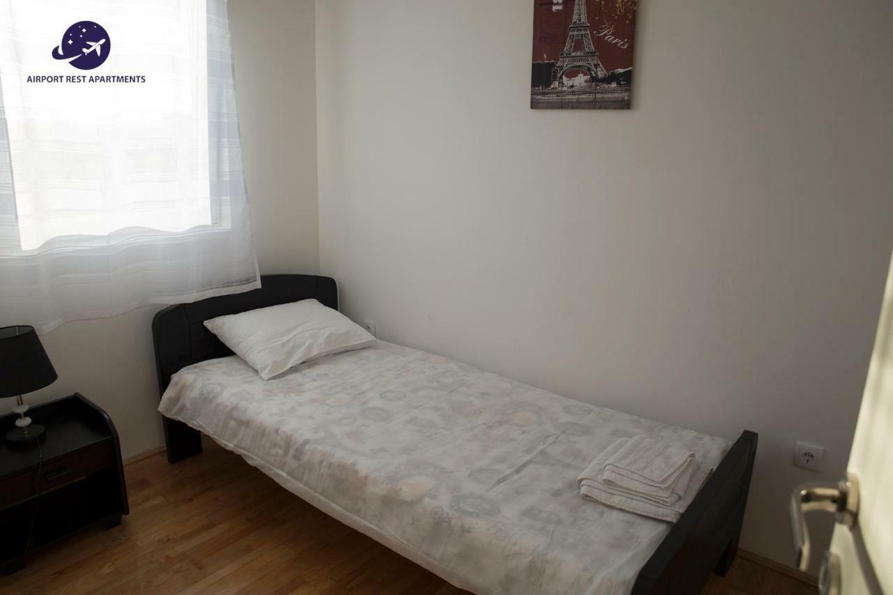 Airport Rest Apartments Beograd Ngoại thất bức ảnh